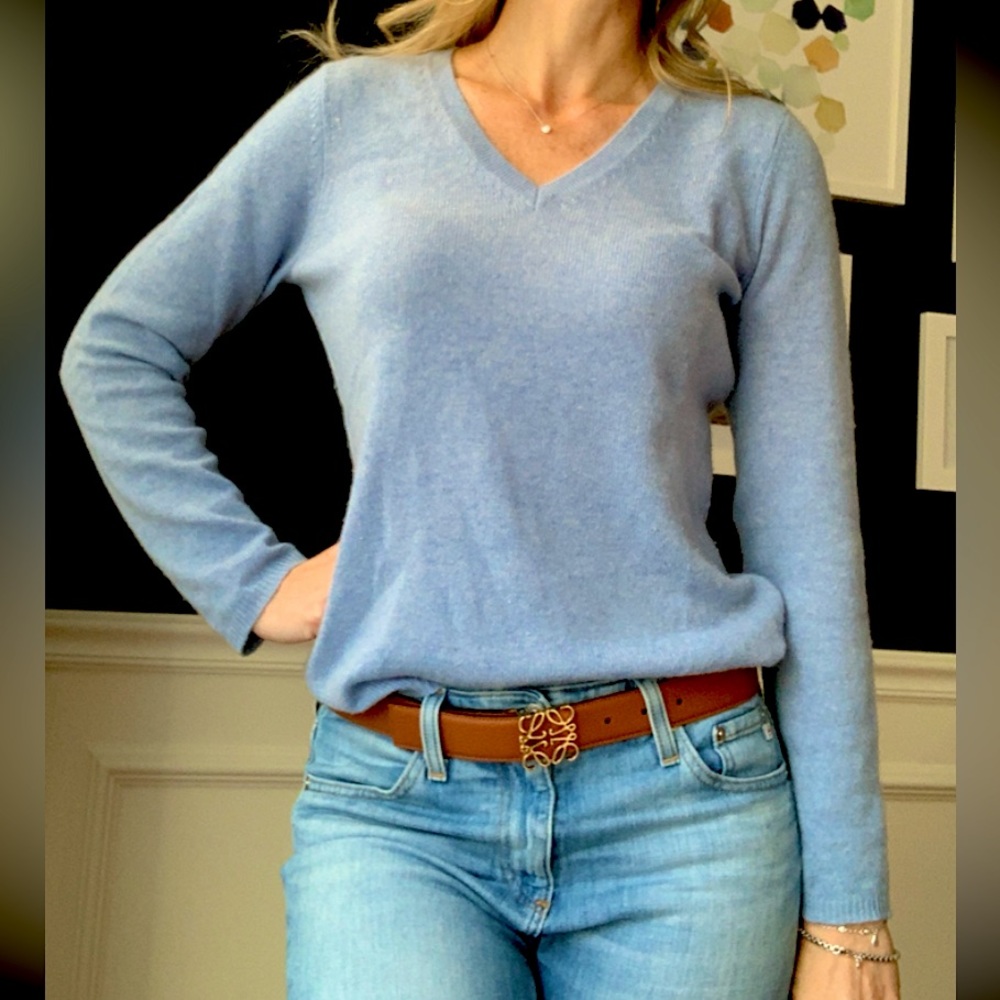 Ann Taylor Cashmere V-Neck Sweater